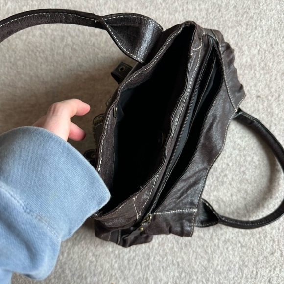 Brown shoulder bag with gold stud detailing - Picture 6 of 7